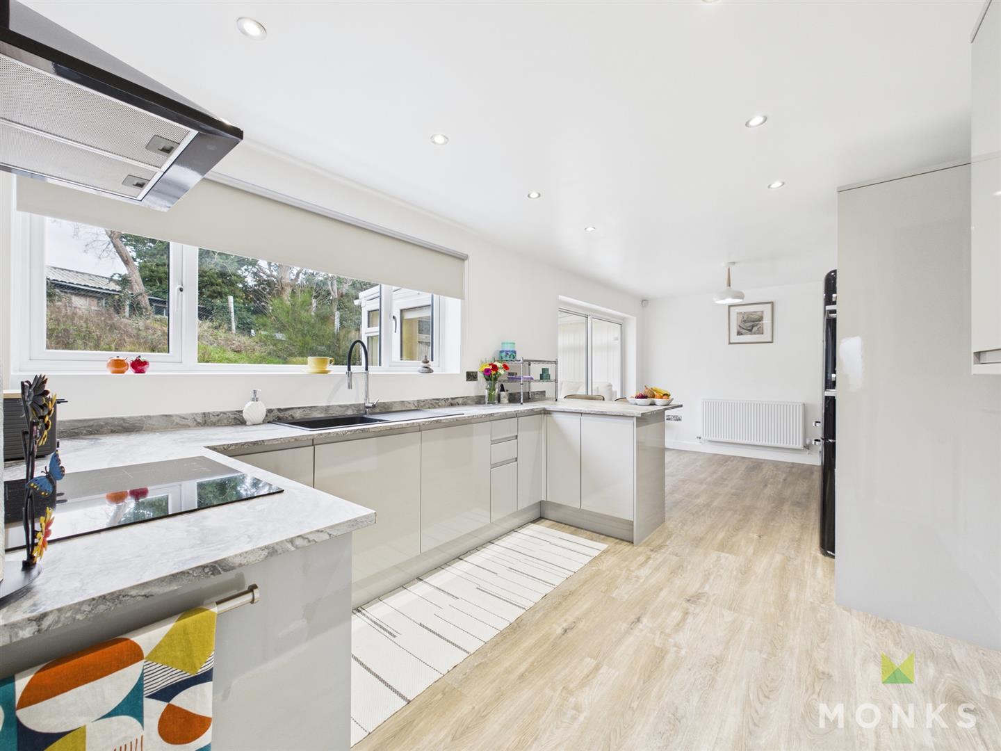 12 Greystones Way, Oswestry, SY11 2SJ For Sale